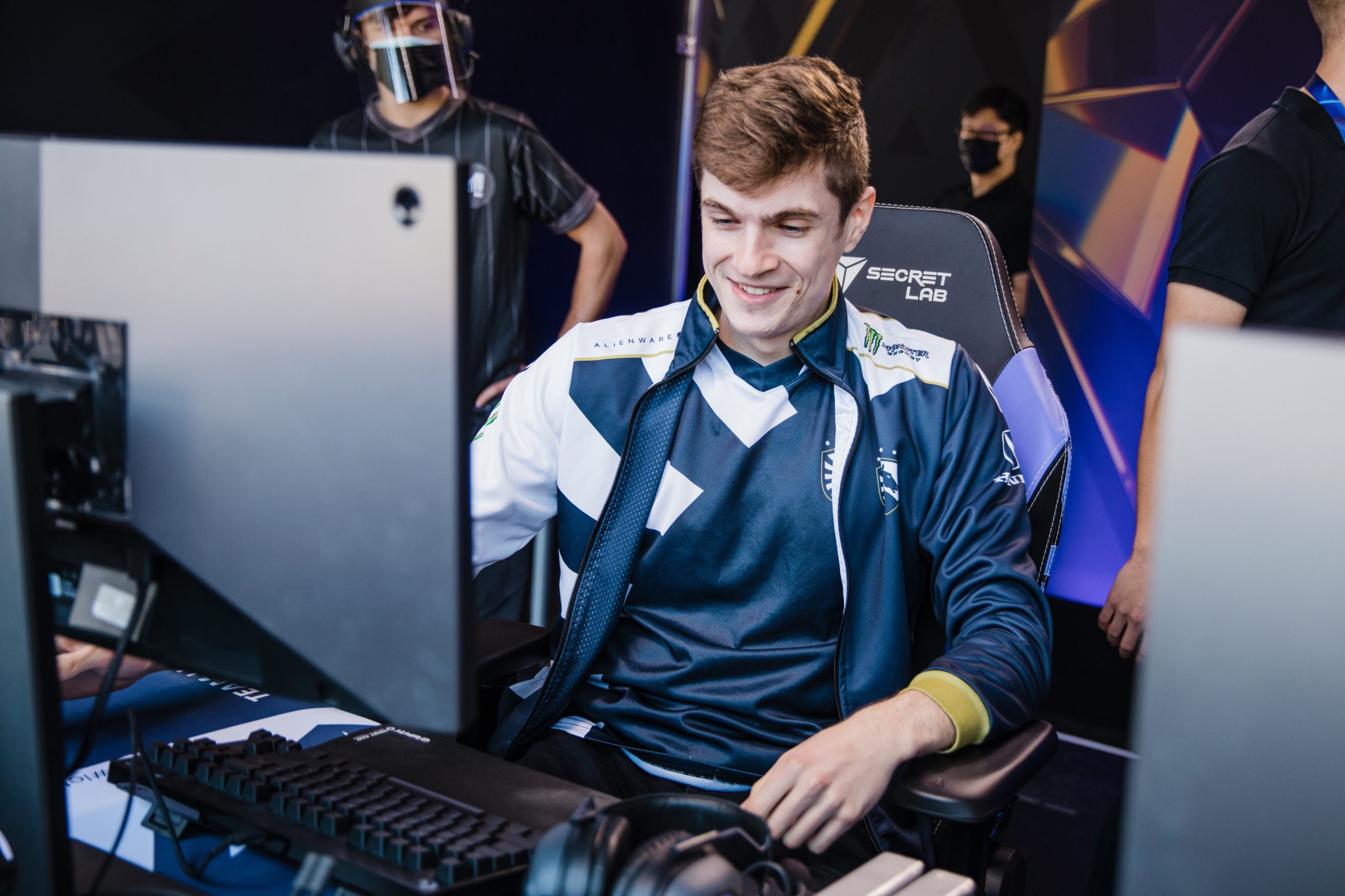 Team liquid 2021. тим ликвид 2017. Team liquid 2021. тим ликвид пабг. Lcs тим.