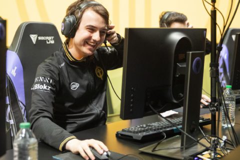 GG Ablazeolive: “When I play LCS in the room I practice in everyday, a scrim mentality does creep in a little bit.”
