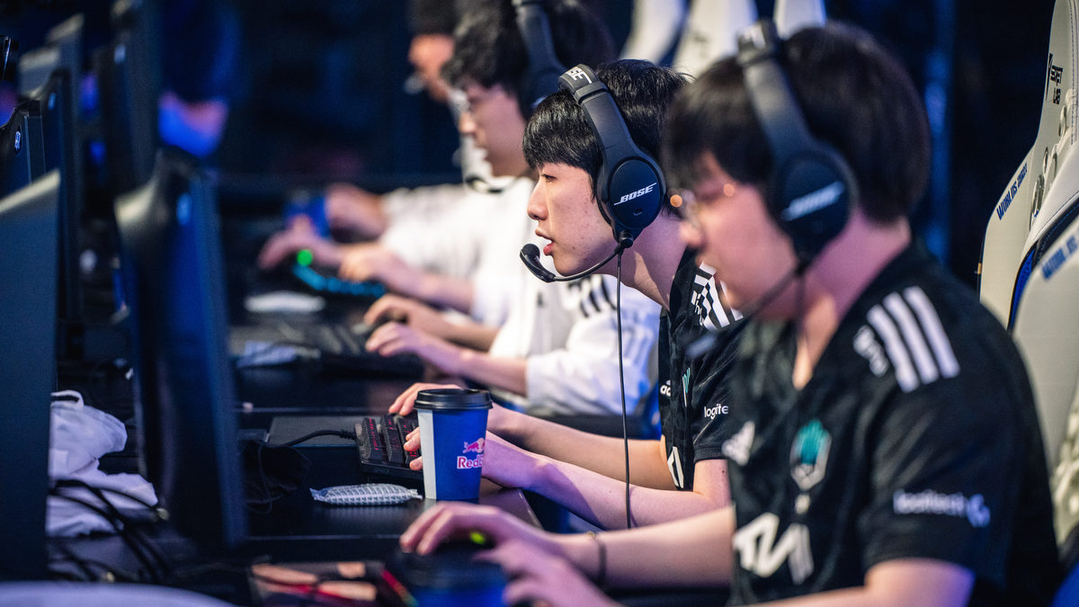 dwg-worlds-2021