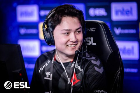 Astralis Lucky: “With the old team, it was more chaotic, no one really knew what was going to happen. It’s a bit more calm now.”