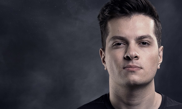 Perfecto CS: GO Crosshair and viewmodel settings – Esports | Esports.gg