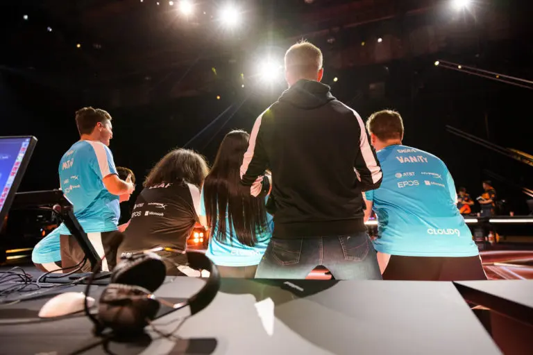 POTSDAM, GERMANY - DECEMBER 5: Cloud 9 pose on stage after a victory match at the VALORANT Champions Groups Stage on December 5, 2021 in Potsdam, Germany. (Photo by Lance Skundrich/Riot Games)