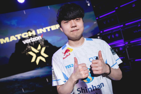 DRX stax on ardiis: “I’m not going to trigger him because he’s so big and huge. I remember moving out of his way and I just want to be friends with him”