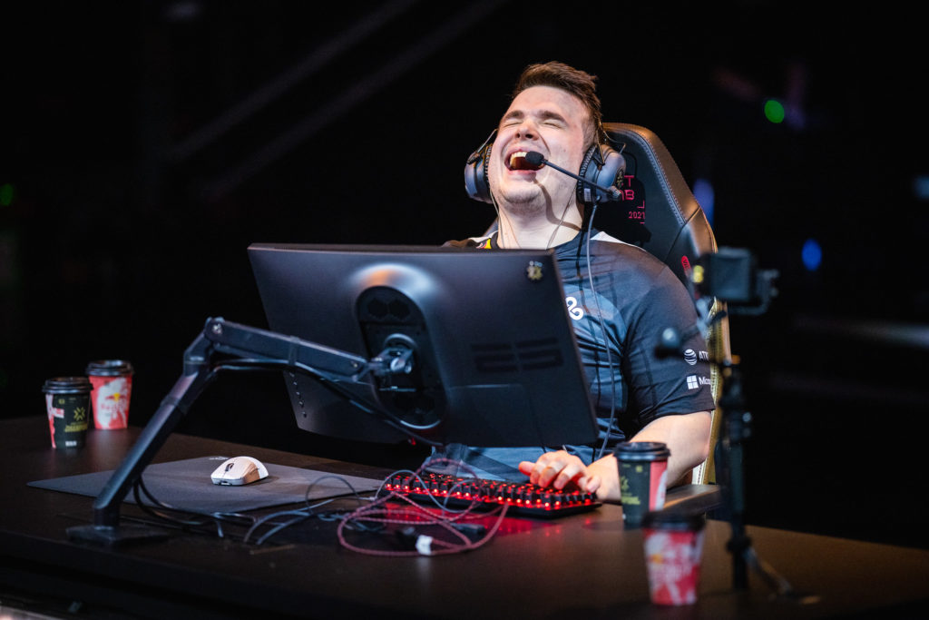 Vanity competing at champs 2021, here is his settings.